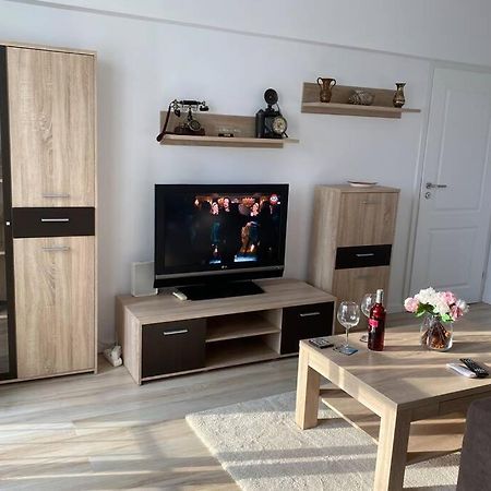 Magheru Cozy New Apartament 2 Rooms Bukarest Kültér fotó